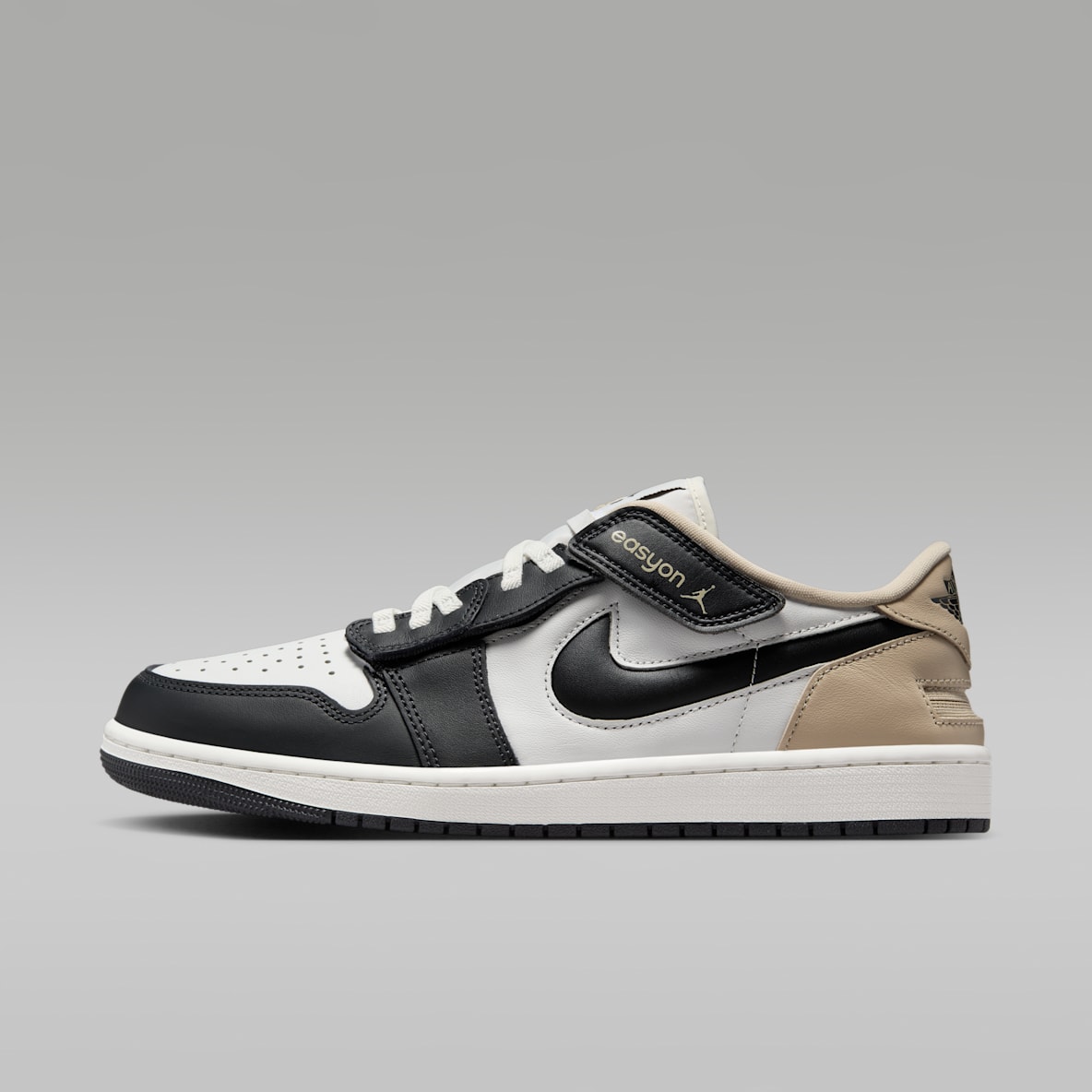 Jordan 1 White Shoes. Nike JP